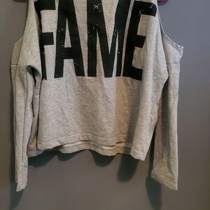 Gray Cold Shoulder Sweatshirt with Black 'FAME' Print